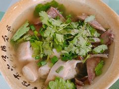 -杨三孃跷脚牛肉(西外棕榈岛店)