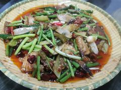 -聚八方土菜馆(余松路店)