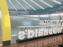 -麦当劳(鄂尔多斯机场店)