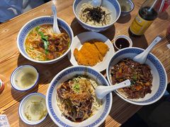 -沪西老弄堂面馆(定西路店)