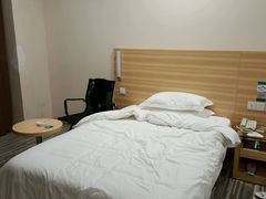 -城市便捷酒店(佛山大良清晖园步行街店)