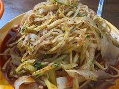 -玲玲米粉·新疆现炒米粉(大十字总店)