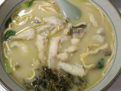 -明呈黄鱼面馆(斜土路店)