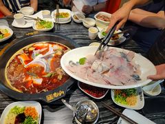 -老船舫·现做活鲜鱼馆(东郊记忆店)