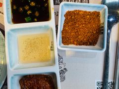 -唯成•韩国炭火烤肉 유성고기