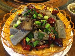 -亮欢寨酸汤鱼(沙冲路店)