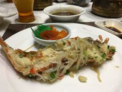 龙虾-云顶旋转自助景观餐厅