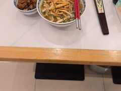 -鲁达面馆本帮风味(共康东路店)