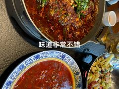 -万重锦·人文川菜馆(骡马市店)