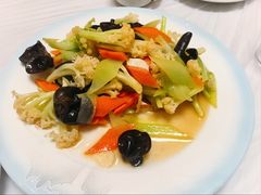 -宾朋海鲜饭庄(兴海路店)