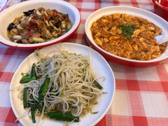 -洪霞餐馆·川菜·鲜货现炒(两江春城店)