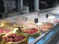 -成都你六姐·牛肉冒菜(城市集市合生汇店)