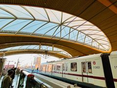 -康新公路(地铁站)