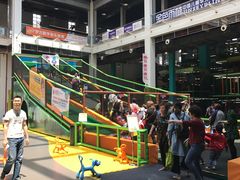 -蒙特利亲子乐园