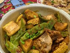 -闯关东东北农家菜(崂山石老人店)