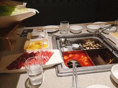 -海底捞火锅(航洋城店)