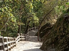-灵岩山风景区