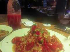 -胡桃里音乐餐厅(陶溪川店)(川湘赣菜·世界百大酒庄直供红酒·音乐表演)