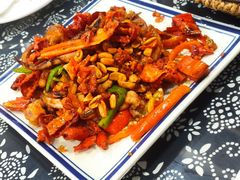 -八两八金·莱芜特色炒鸡(市南漳浦路店)