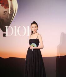 -简法造型·品牌形象店