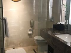 -青岛海尔洲际酒店