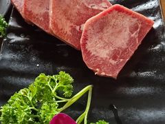 -唯成•韩国炭火烤肉 유성고기