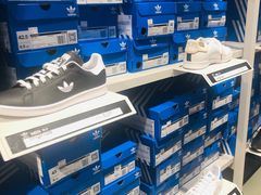 -阿迪达斯(八方汇精品优惠店)