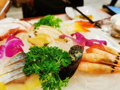 赤身拼盘-青瓦餐厅·生鱼片·韩园烤肉(西塔店)