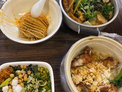 -丽丽三鲜螺蛳粉(田林路店)