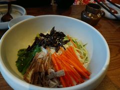 -云海肴·汽锅鸡·云南代表菜(天山百盛优客店)