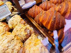 -嘉华鲜花饼·现烤(昆明老街店)