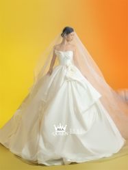 点击看大图 -艾拉·女王婚纱礼服馆