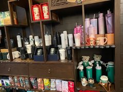-星巴克(南宁民歌湖店)