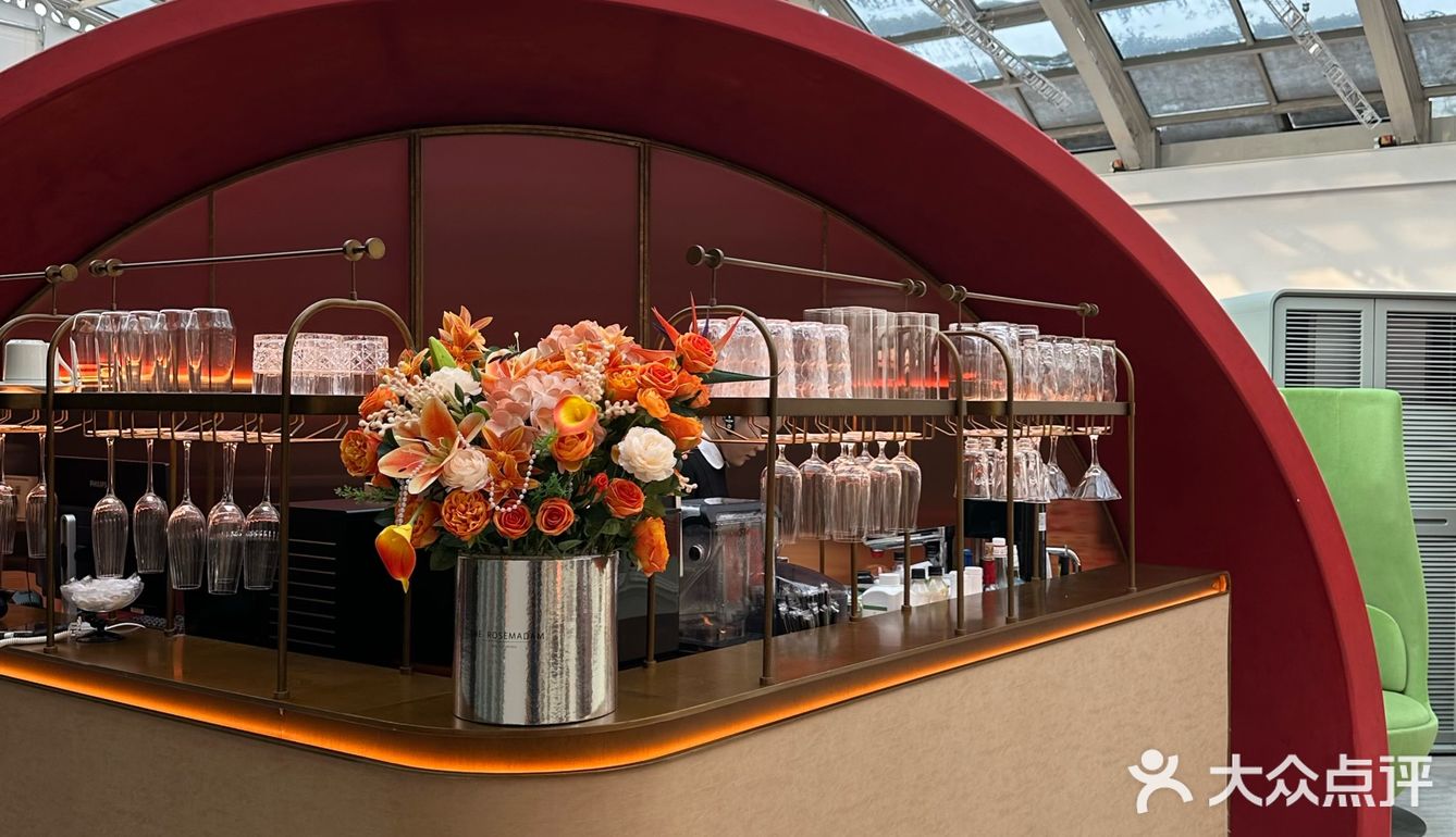 就在中央大街·哈尔滨人都知道的西餐厅～