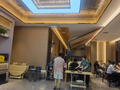 -楚韵小镇·宜昌肥鱼(虹桥国际店)