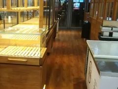 面包甜点陈列柜-窑滚面包专门店(马鞍山金鹰店)
