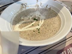 奶油蘑菇汤-安妮意大利餐厅(世贸天阶店)
