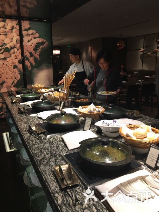 广州天河希尔顿酒店无贰全日制自助餐厅图片 - 第2460张