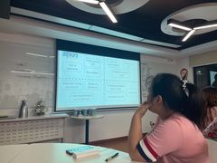 -新东方成人英语学习考试·口语·商务(延安路校区)