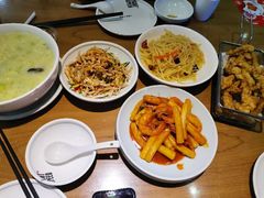 -吕氏疙瘩汤·新派鲁菜(东城万达广场店)