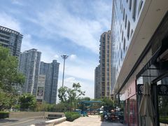 -宝龙城(杭州滨江店)
