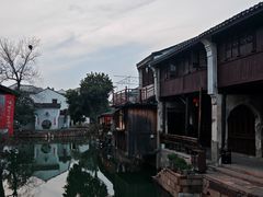 -丝绸小镇荻港古村