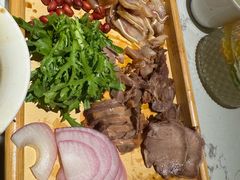 -关东小磨东北菜(漕河泾印象城店)