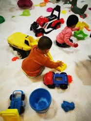 -哆啦爱梦儿童乐园(住邦城市广场店)