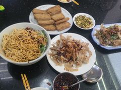 -十二忠手拉面(五福店)