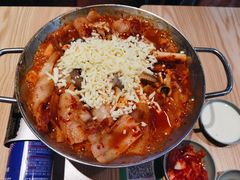-GOGIYA·咕叽吖韩国传统烤肉店(东方新天地店)