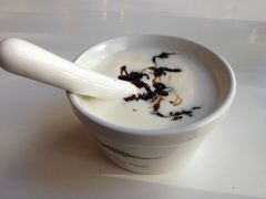 玫瑰酱酸奶-Anne猫窝咖啡屋