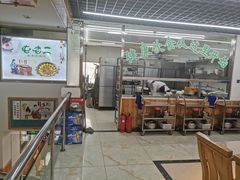 -屯老二农家铁锅炖·行业领军者(梅江店)