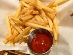 -玛格萝妮比萨屋(四平店)