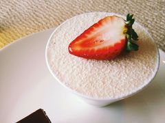 草莓提拉米苏-北京金融街丽思卡尔顿酒店·意味轩 Cepe